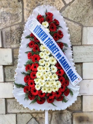 Kırmızı Beyaz Gerbera Çelengi